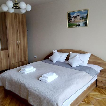 Apartament Maria Sibiu Lägenhet Exteriör bild